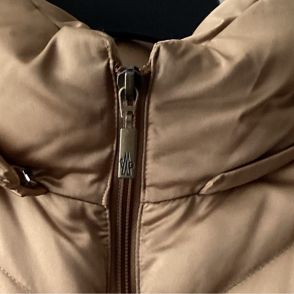 Vintage Moncler Ladies Puffer Coat - Picture 11 of 13